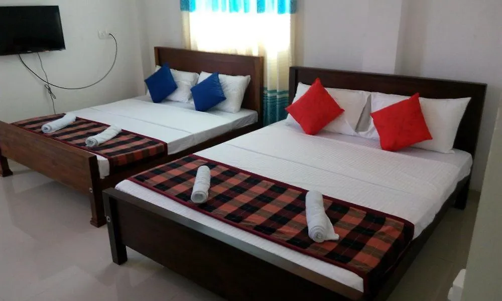 Hotel Crown Plaza Katunayake contacts